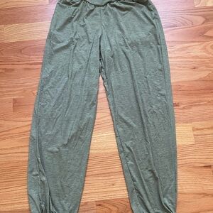 HALARA Green Casual Pants